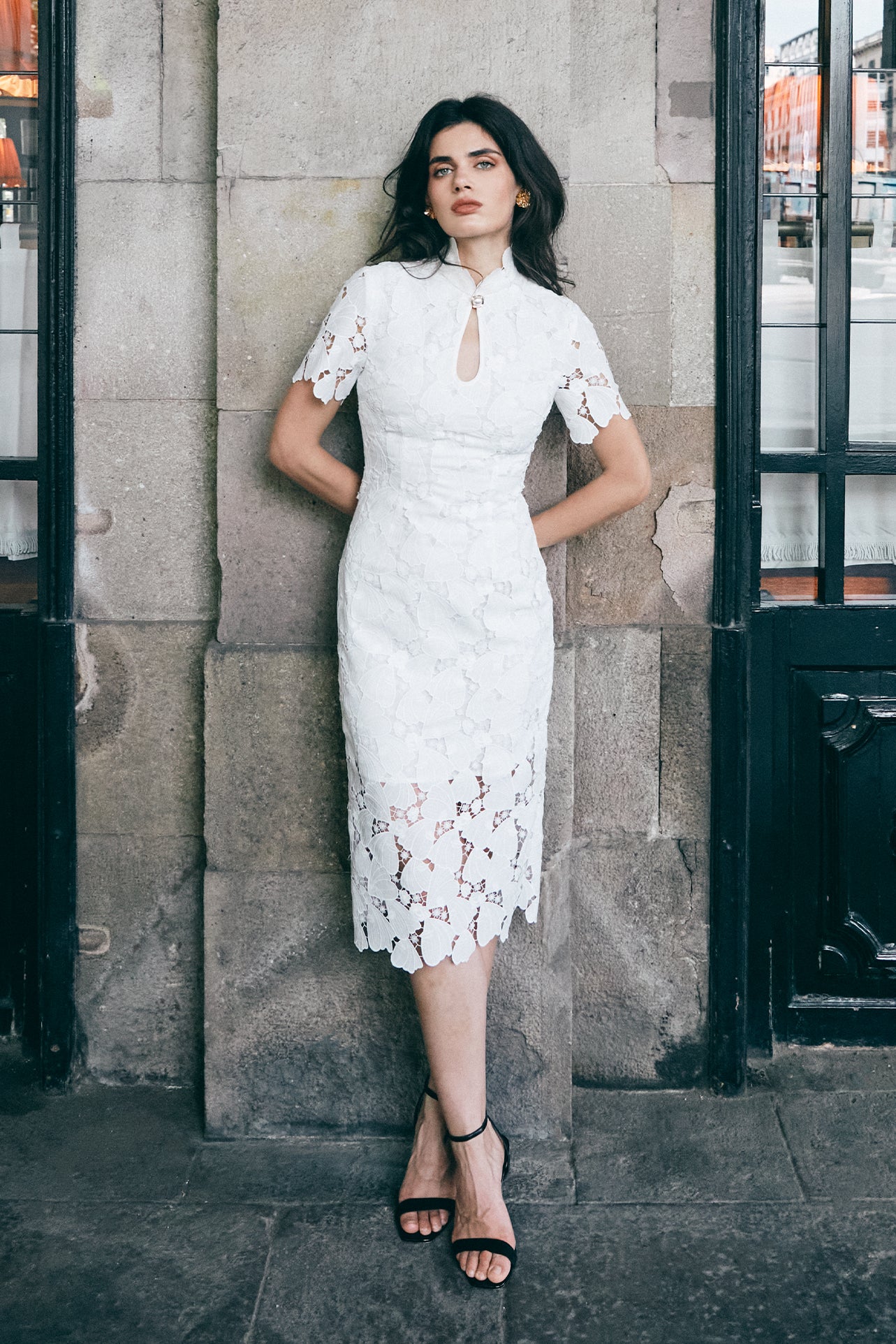 EMBROIDERED LACE CHEONGSAM DRESS IN WHITE