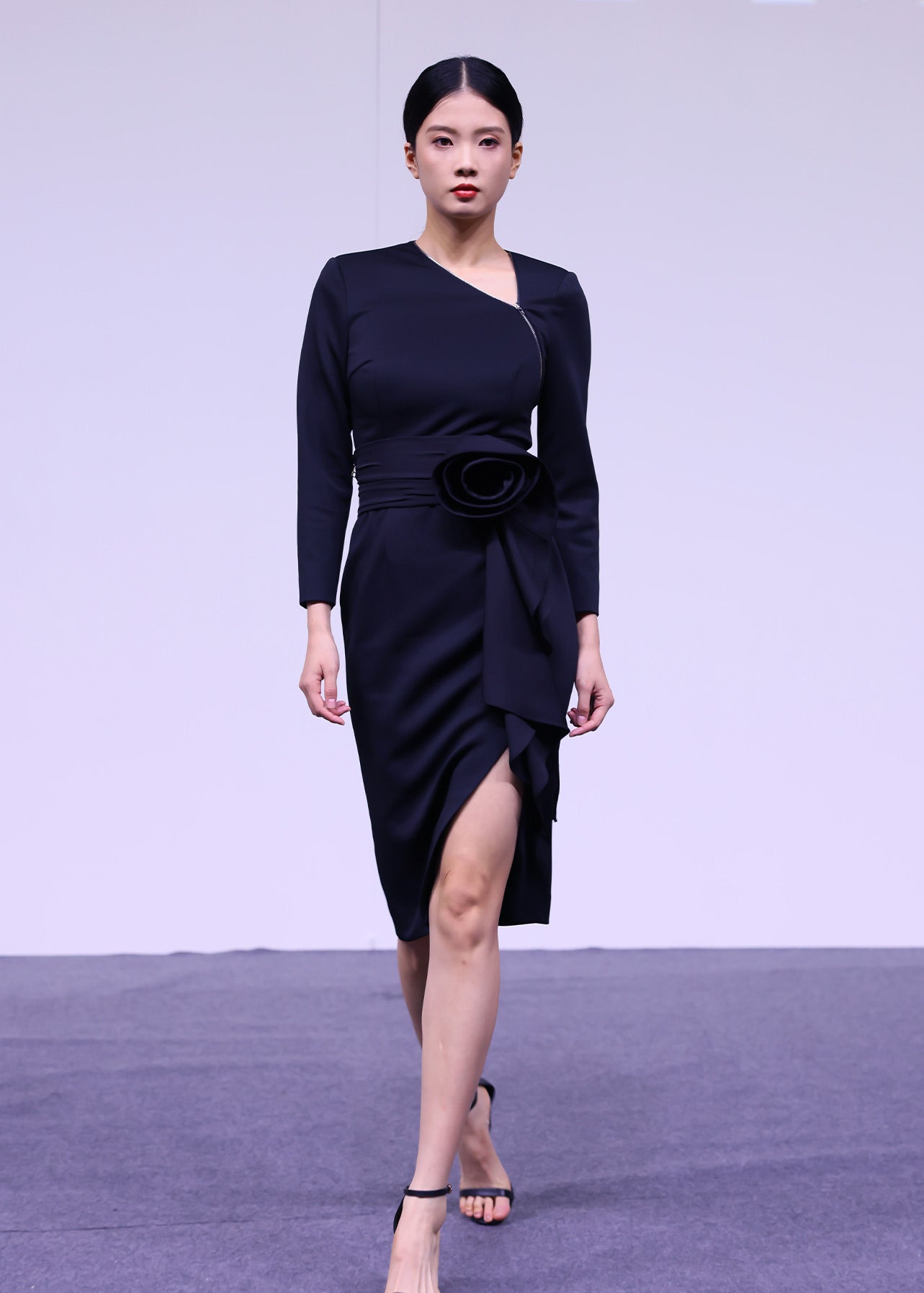 ASYMMETRIC NECKLINE DRESS