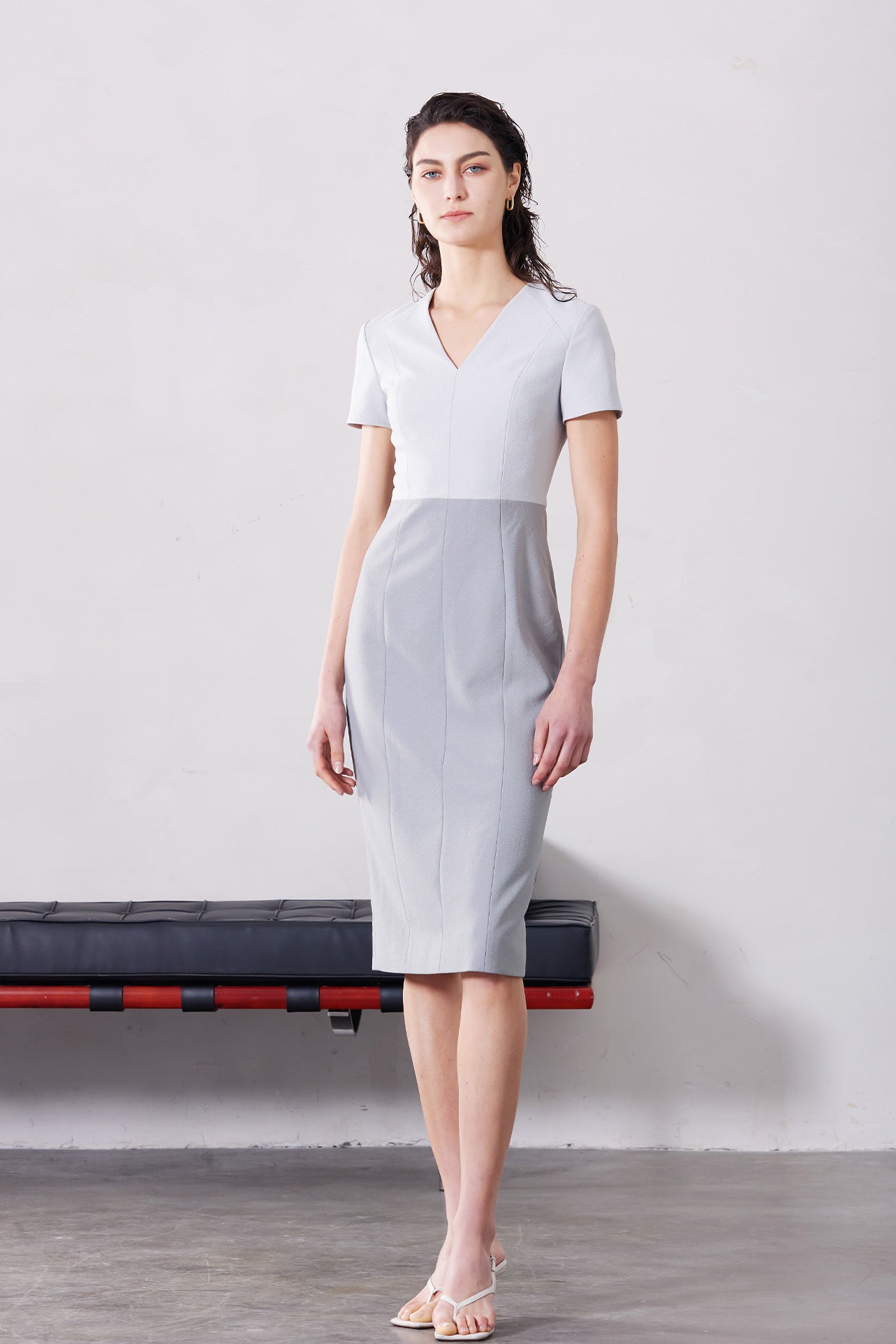 V-NECKLINE DRESS IN GREY