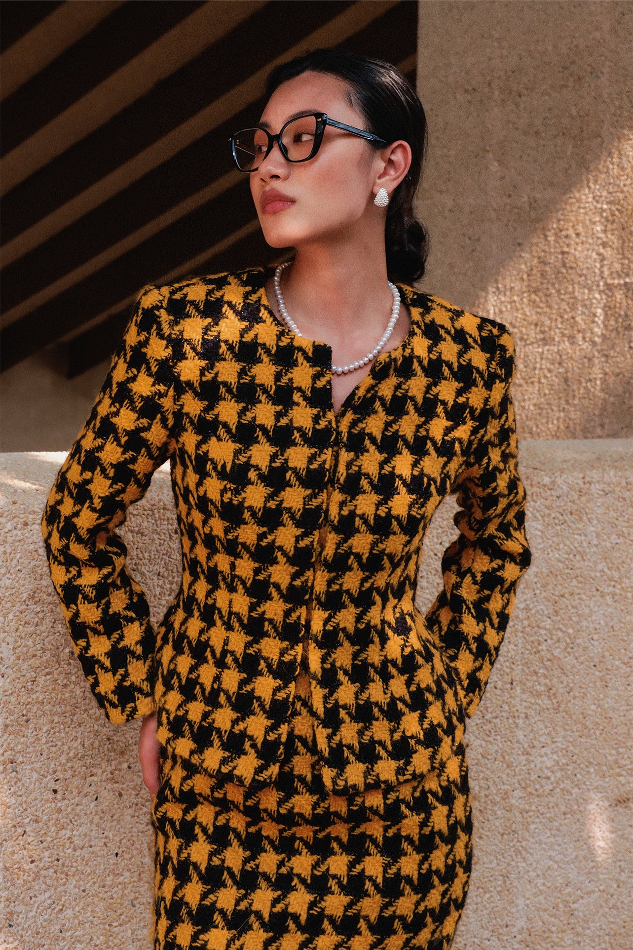 THE TAILOR Houndstooth Wool-Blend Hook-Closure Cropped Jacket