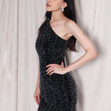 ONE-SHOULDER DRESS