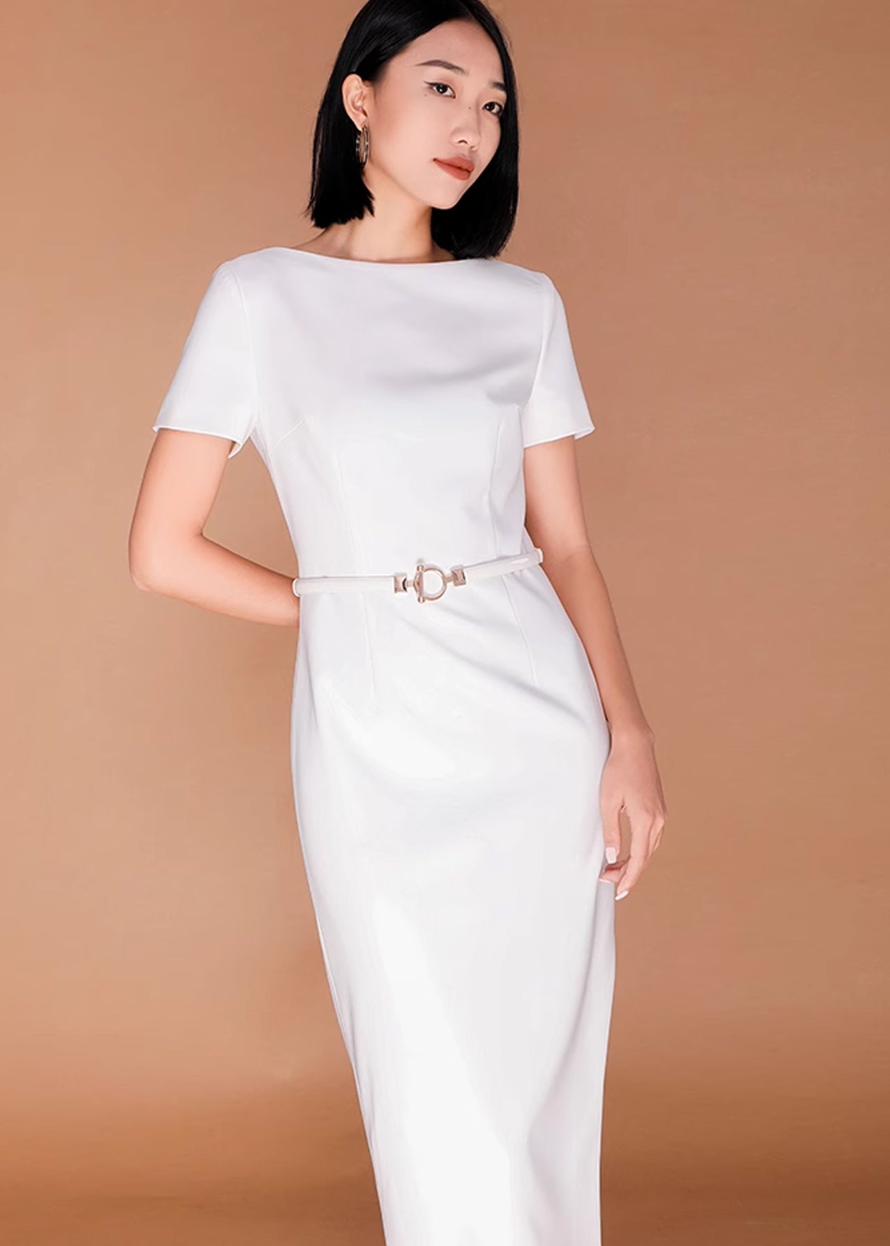 SLIM FIT BOAT NECK DRESS