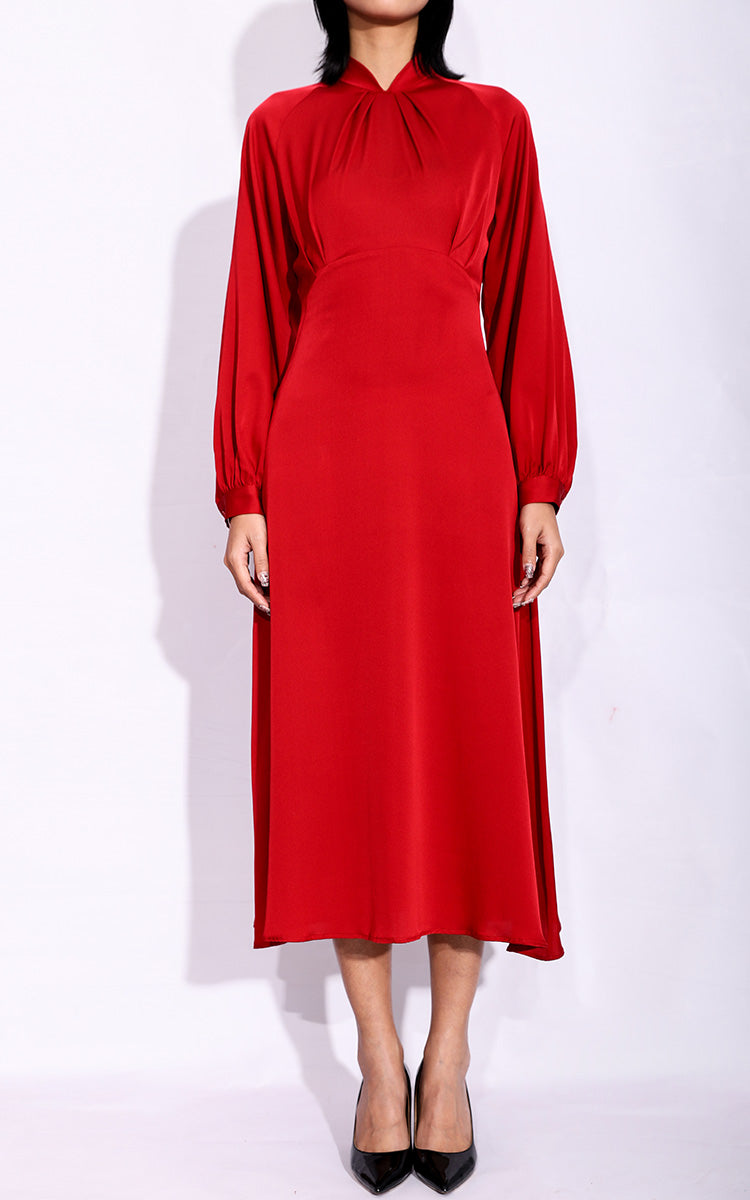 Full-length front view of a pure red silk Cheongsam dress against a white background, highlighting the luxurious 18mm heavy silk fabric and elegant silhouette.